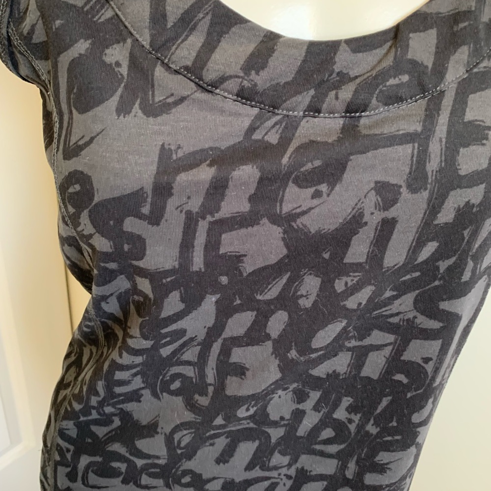H & M Active graffiti style top - Picture 2 of 3